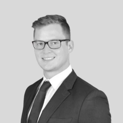 Henharen reid
CEO